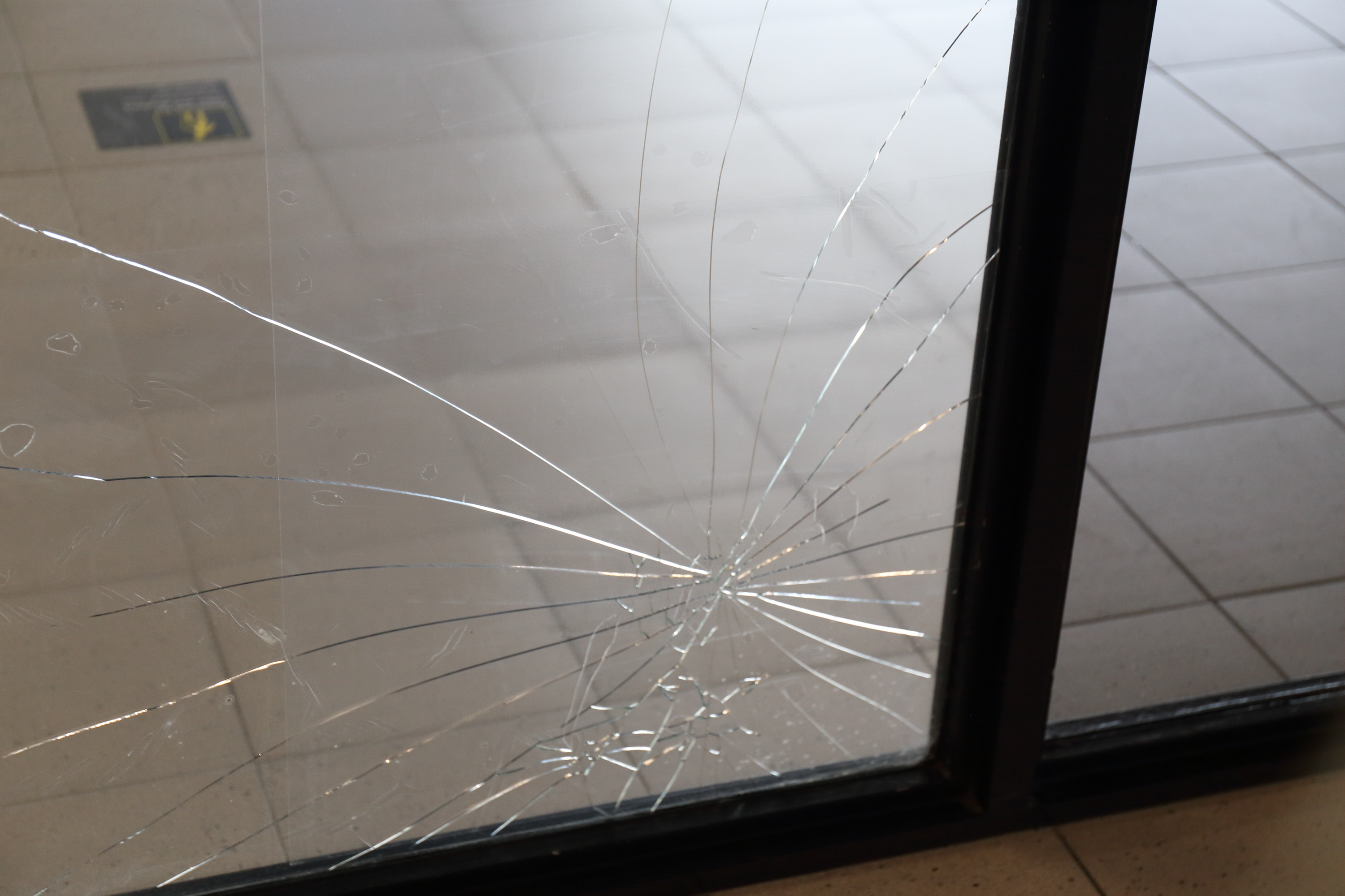 ガラス交換 豊明市 | ガラス修理のご相談は修理の窓口豊明市